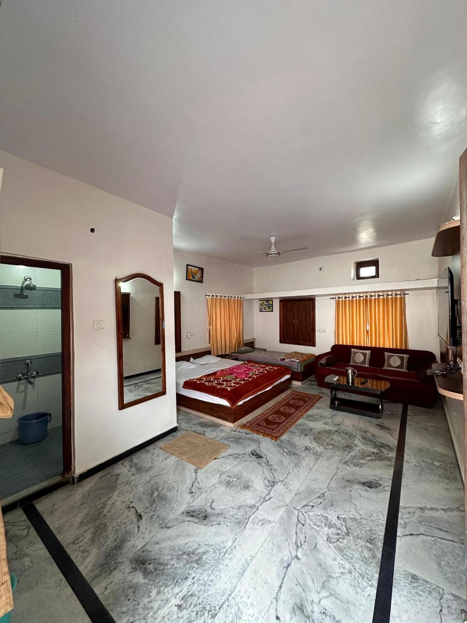 Laxmanji Villas เมาท์อาบู ภายนอก รูปภาพ