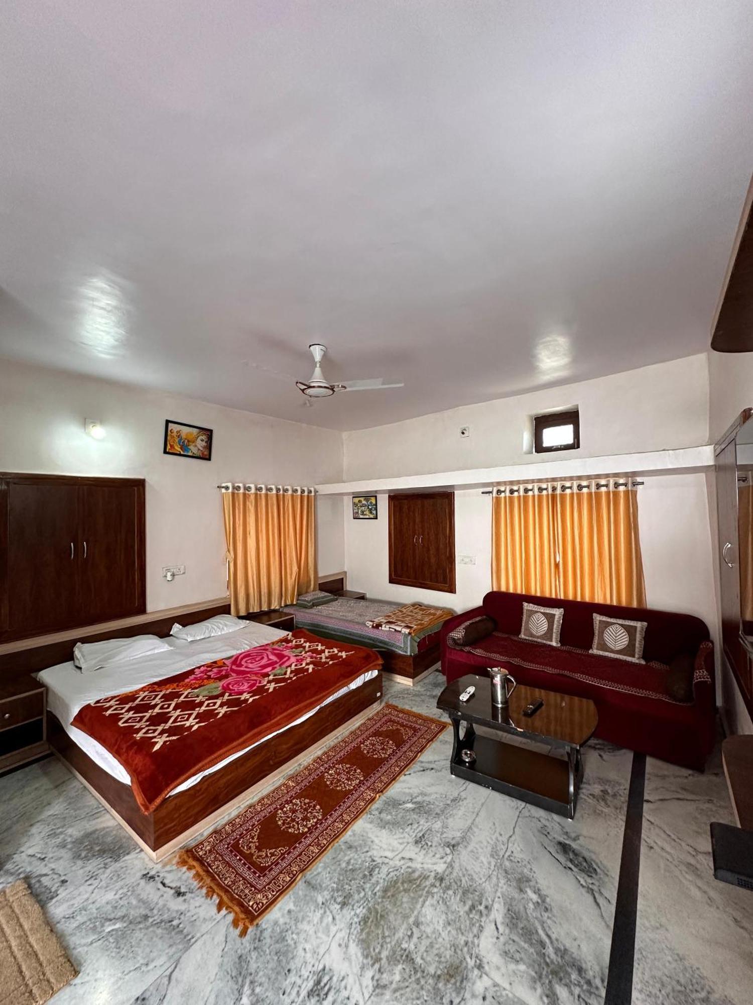 Laxmanji Villas เมาท์อาบู ภายนอก รูปภาพ